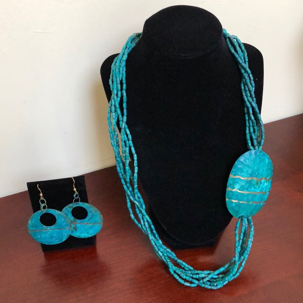 Turquoise necklace and earrings set